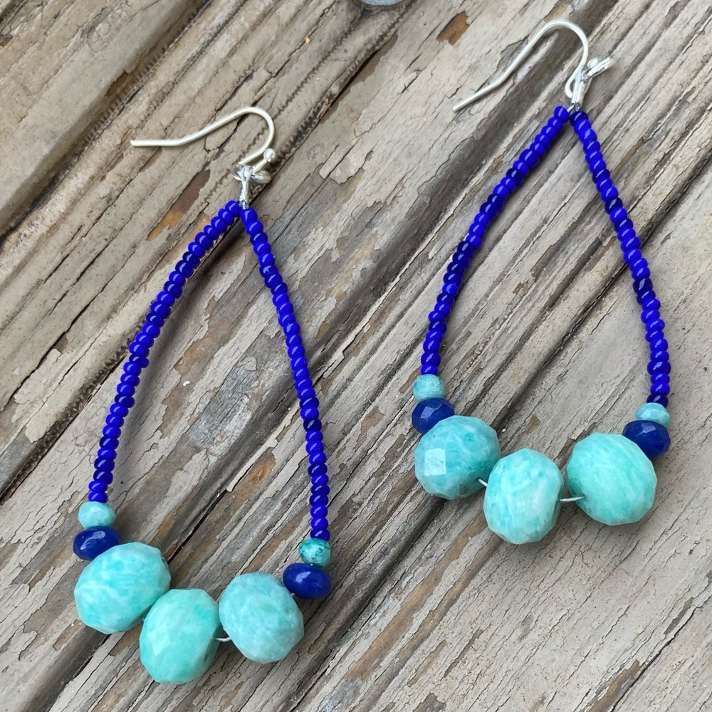 Earrings handcrafted opals